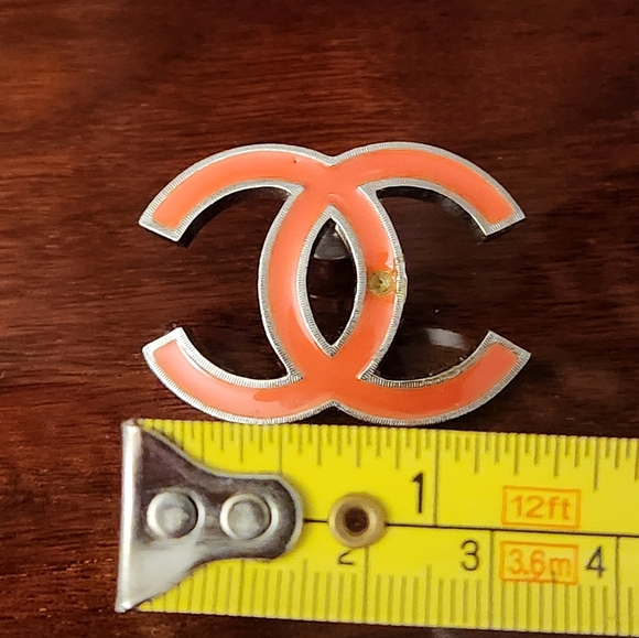 EUC RARE🔥Chanel 04 Enamel Orange Red Pin Brooch - Picture 3 of 7